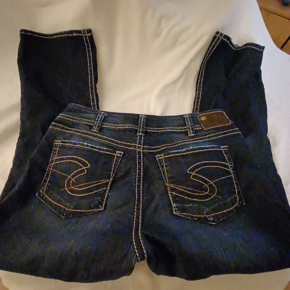 Silver "Suki" Capri - Picture 4 of 6